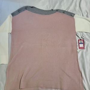 NWT Woman's light sweater